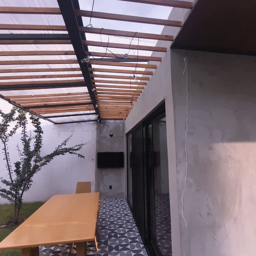 Pérgola Mixta VIALUM